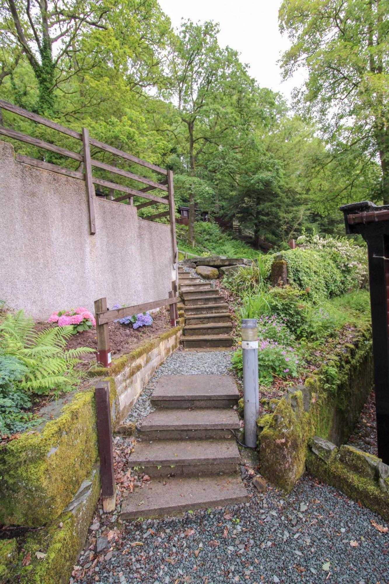 Neaum Crag Lodge Grasmere Exterior photo